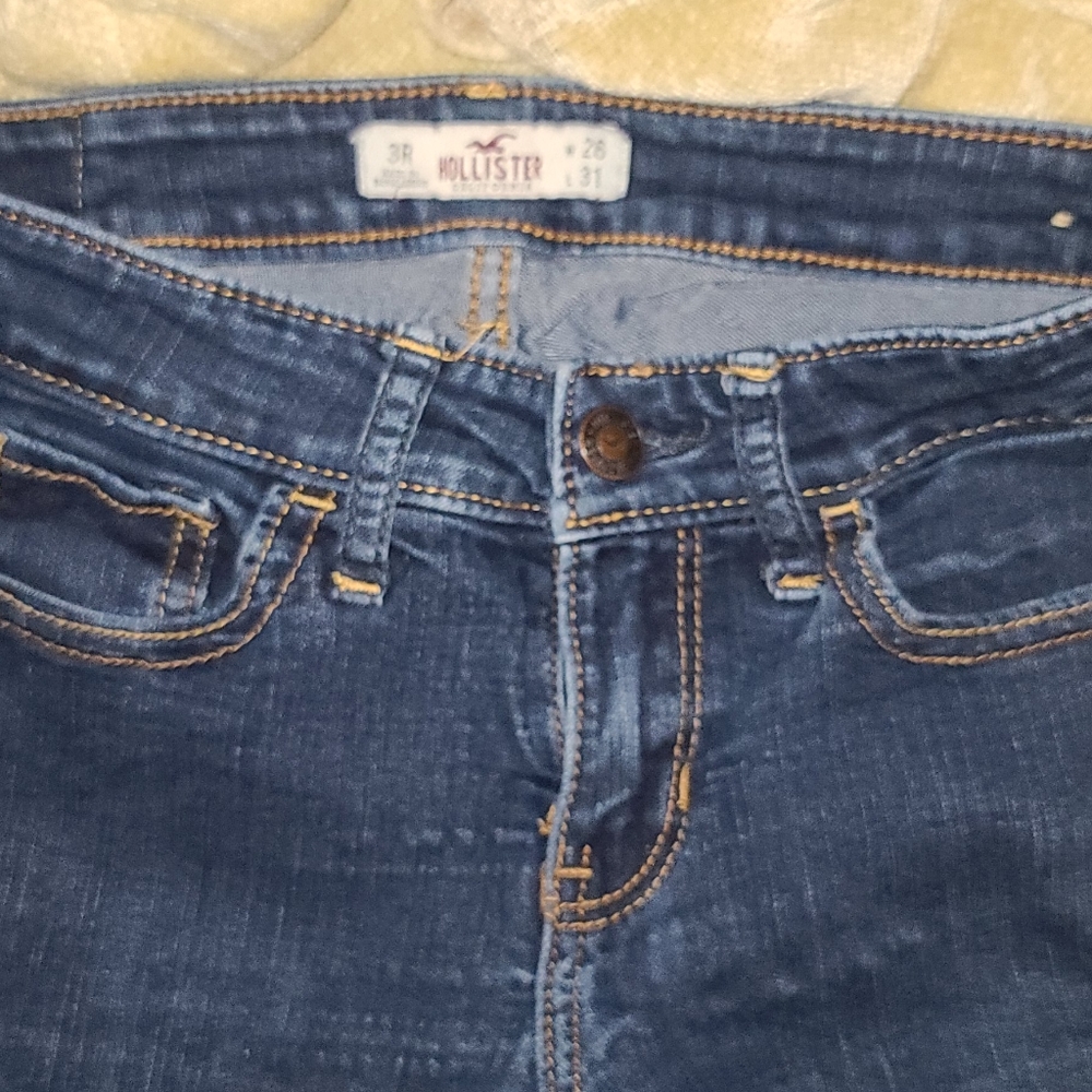 Hollister skinny jeans